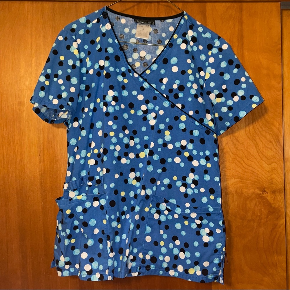 Cherokee Scrub Top